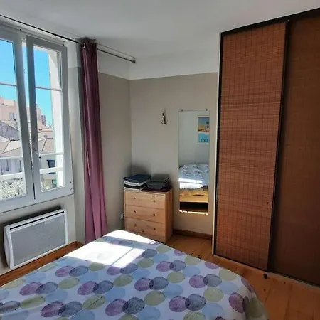 T2, 1 Seule Chambre, Tres Lumineux Apartment